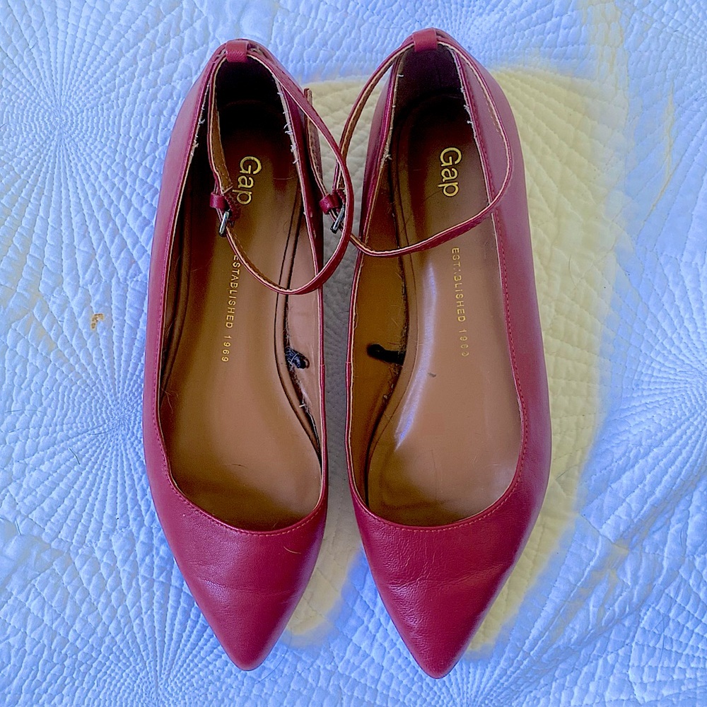 Gap Red Pointed Ballet Flats
